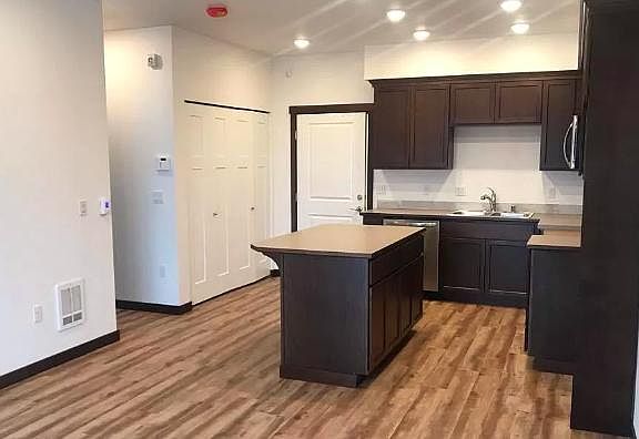5th image of 7315 10th St SE #201