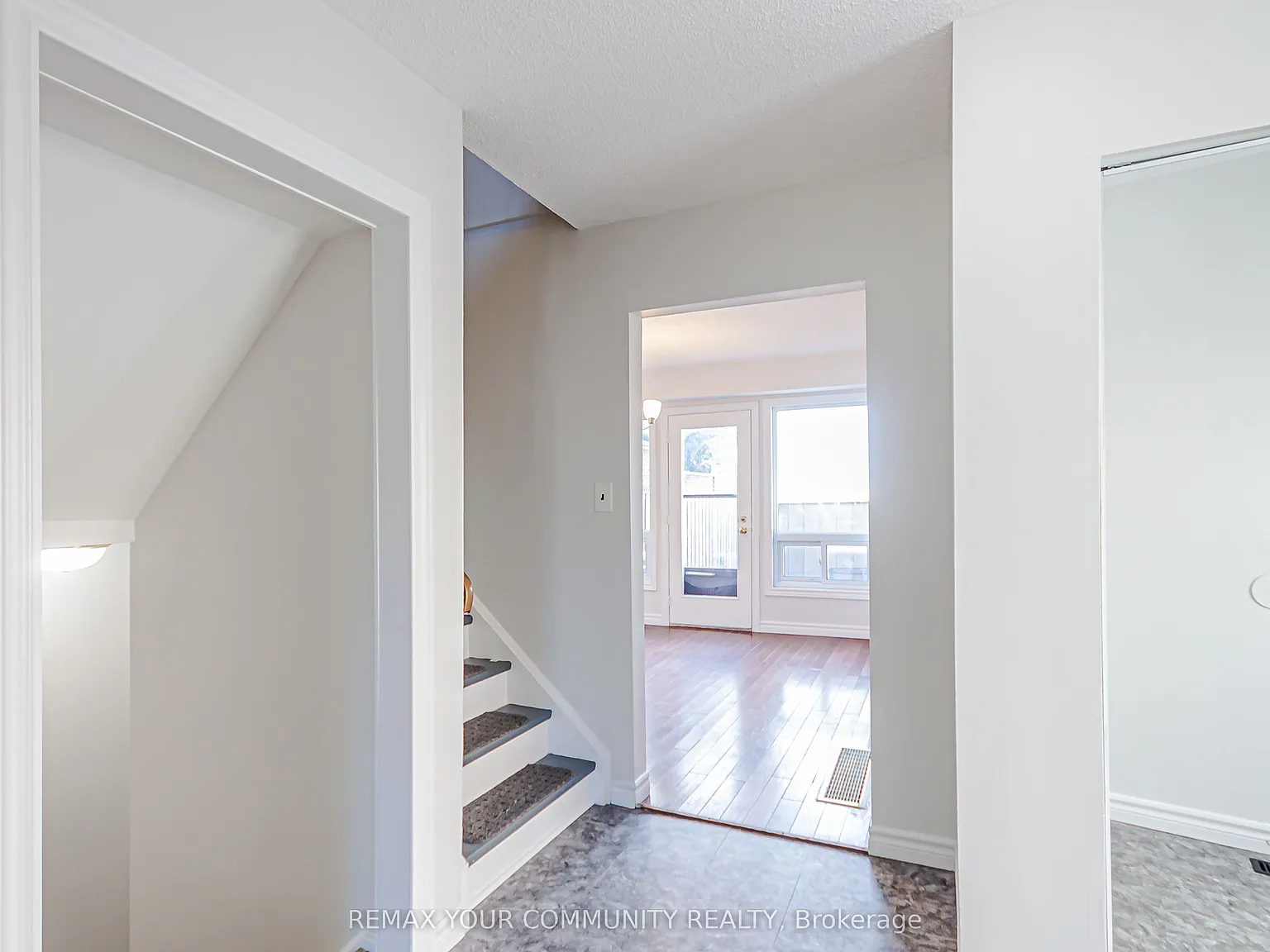4 bed, $2,600 — Photo 3
