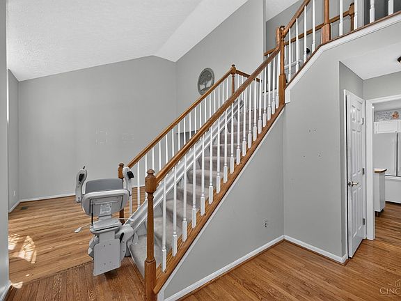 5th image of 328 Keeneland Ct