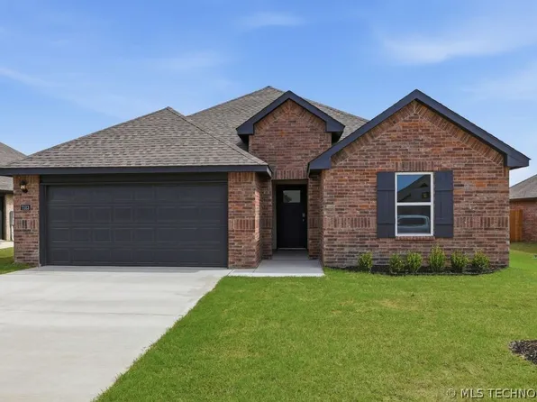 7513 N 154th East Ave, Owasso, OK 74055