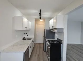 9570 163rd St NW #301B, Edmonton, AB T5P 3M7