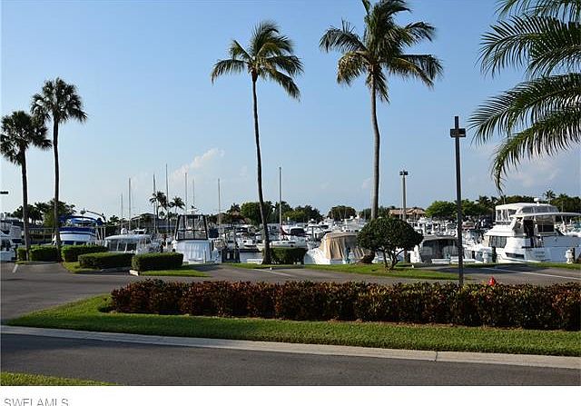 2nd image of 4980 Dockside Dr APT 104