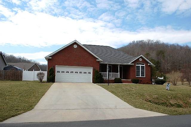 1st image of 97 Wellington Dr