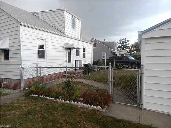 5th image of 15517 Marlene Ave