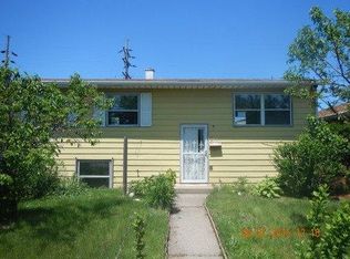 819 173rd St, Hammond, IN 46324
