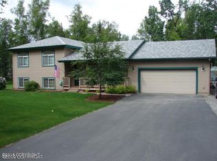 2653 N Woodfield Dr, Wasilla, AK 99654