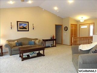 4th image of 601 Cougar Ct