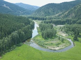 17093 Coeur Dalene River Rd, Kingston, ID 83839