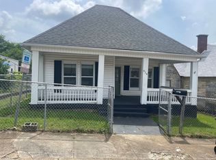 914 Stewart St, Knoxville, TN 37917