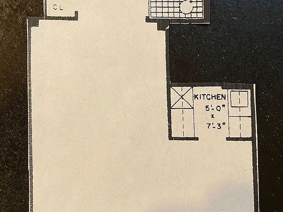 3rd image of 311 E 50th St APT 7F