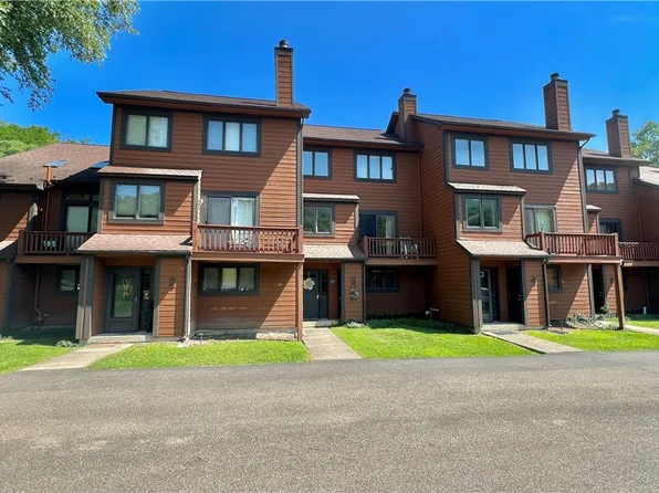 3 Stone Rdg, Ellicottville, NY 14731