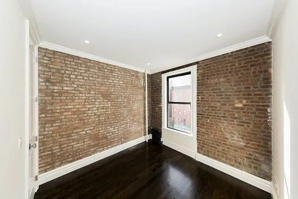 Rented by Icon Realty Management | media 14