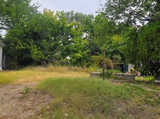 108 Fairview St, Waxahachie, TX 75165