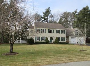 59 Round Hill Rd, Kingston, MA 02364