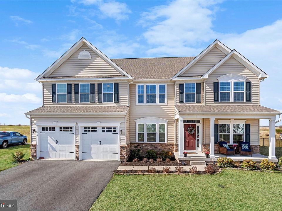 1st image of 310 Creighton Dr