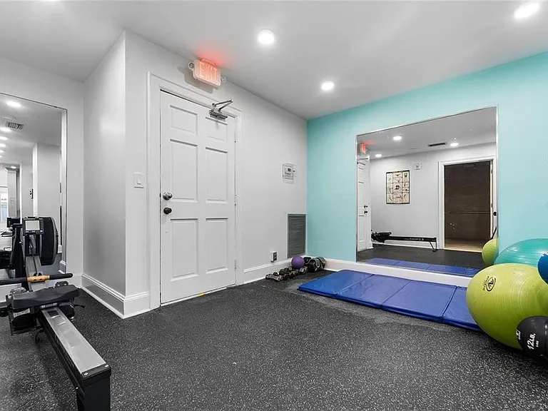 4950 Gulf Blvd #807 — Photo 19