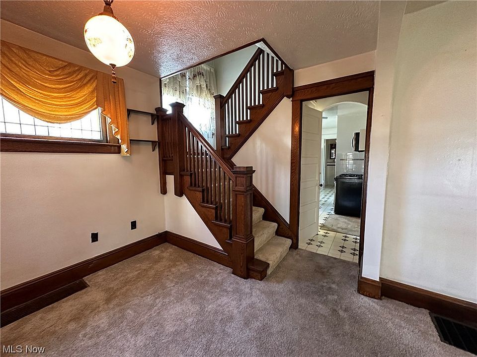 5314 Fort Ave, Ashtabula, OH 44004 Zillow
