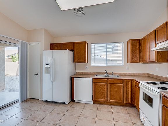 Kitchen2