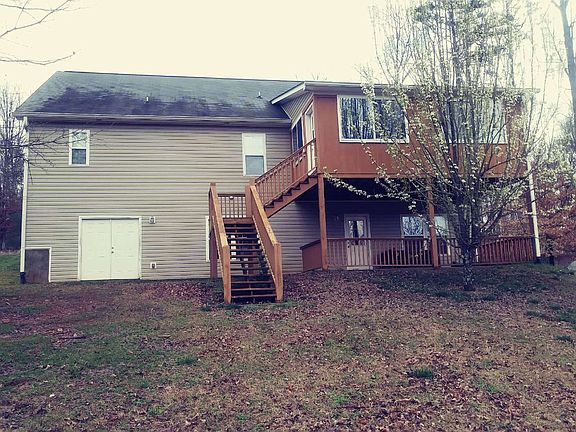 3rd image of 247 Old South Dr