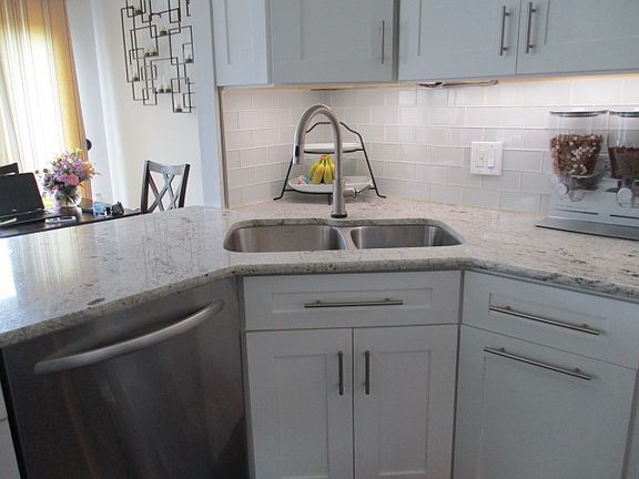 5th image of 1451 Brittania Way