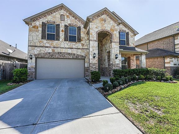2nd image of 18843 Rosewood Terrace Dr