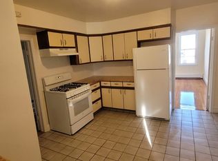 122 Crotona Ave Floor 2, Harrison, NY 10528