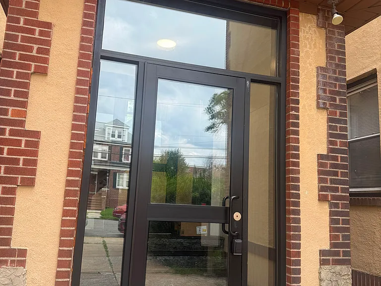 20 Claire Ave #BB4 — Photo 5
