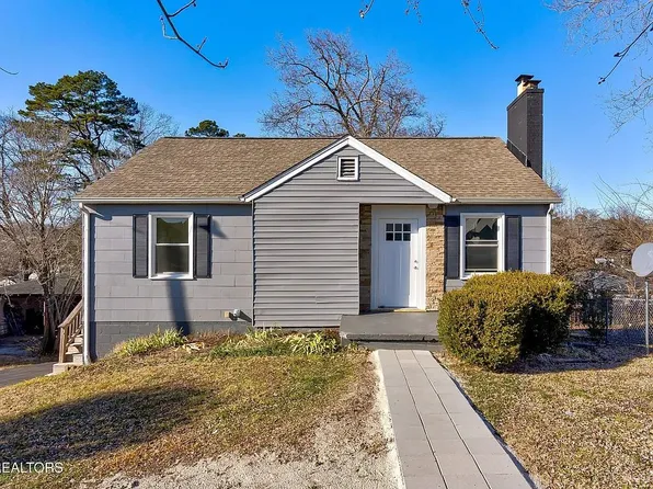 2737 Gaston Ave, Knoxville, TN 37917