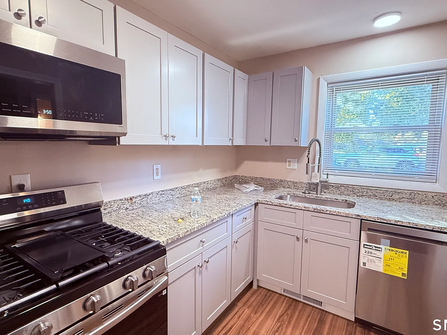 3 Camelot Dr — Photo 4