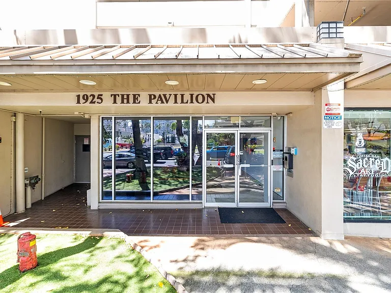 1925 Kalakaua Ave #1505 — Photo 29