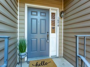 1974 Waterford Pl, Birmingham, AL 35244