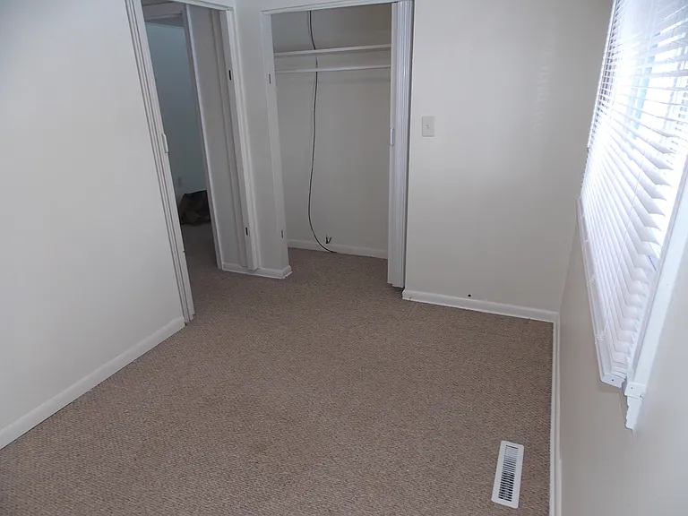 110 Saltarka Ln #3 — Photo 9