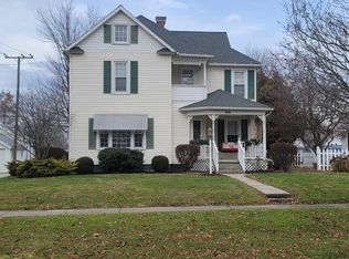 348 W Finley St, Upper Sandusky, OH 43351