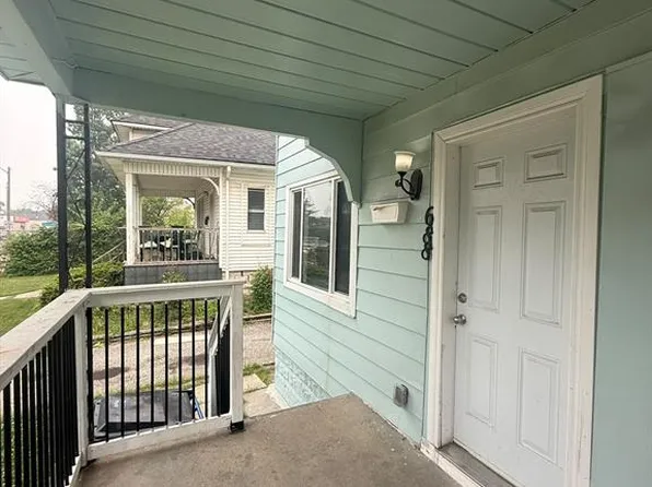 688 Campbell Ave, Windsor, ON N9B 2H7