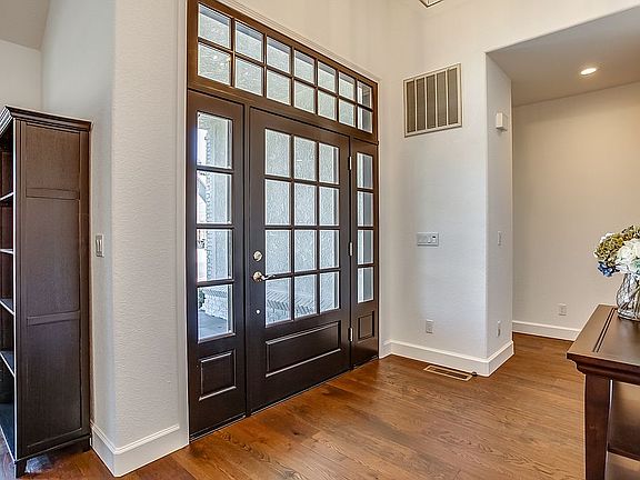 5th image of 1744 Alicante Ct
