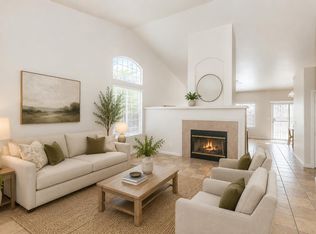 7246 N Laval Ave, Fresno, CA 93720