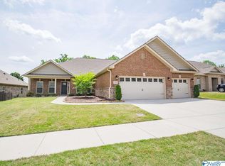 2247 Ells Rd SW, Owens Cross Roads, AL 35803