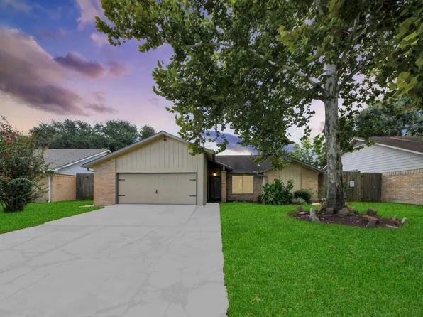 16011 Sierra Grande Dr, Houston, TX 77083