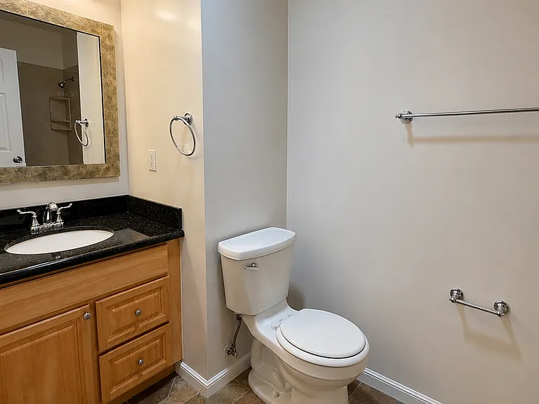 295 Roswell Dr — Photo 8