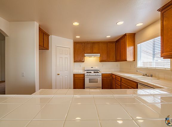 2nd image of 252 Cozumel Dr