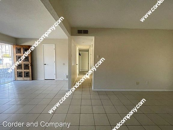 5th image of 1825 Paisano St NE