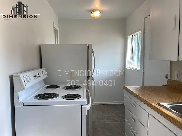 Skyway Apartments — Photo 16