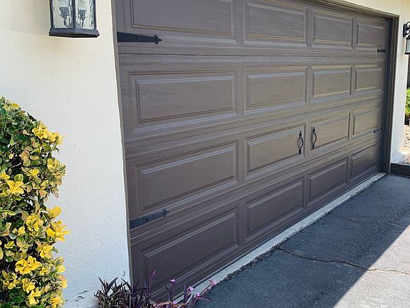 2 Car Garage with automatic opener