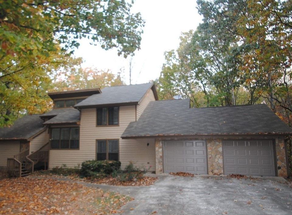 1st image of 525 Mount Washington Ln