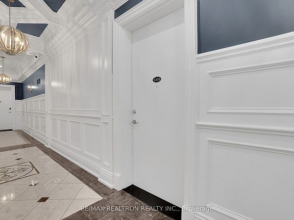 4th image of 223 Erb St W #1202