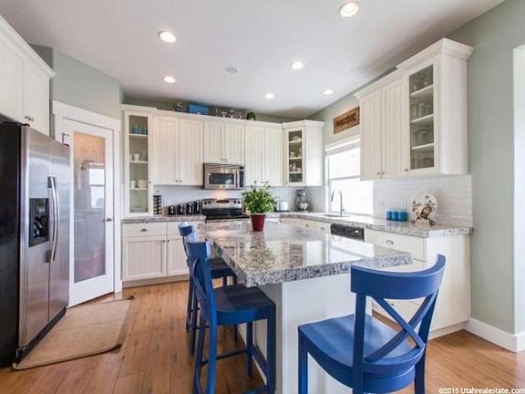 5th image of 10312 N Avondale Dr