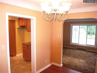 5th image of 21131 Fuller Ave