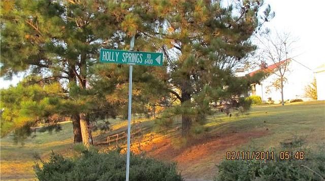 2nd image of 300 Holly Springs Rd