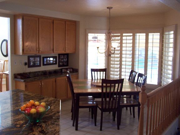 Eat in Kitchen with Nook!
