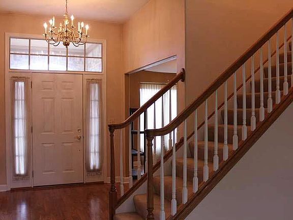 3rd image of 5254 W Brookshire St